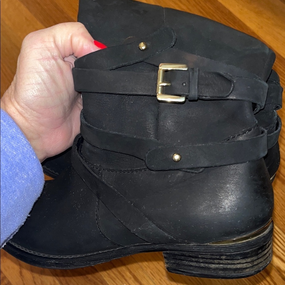 Steve Madden Albany Style Black Leather Low Heeled Boots size 8.5 - Picture 10 of 12